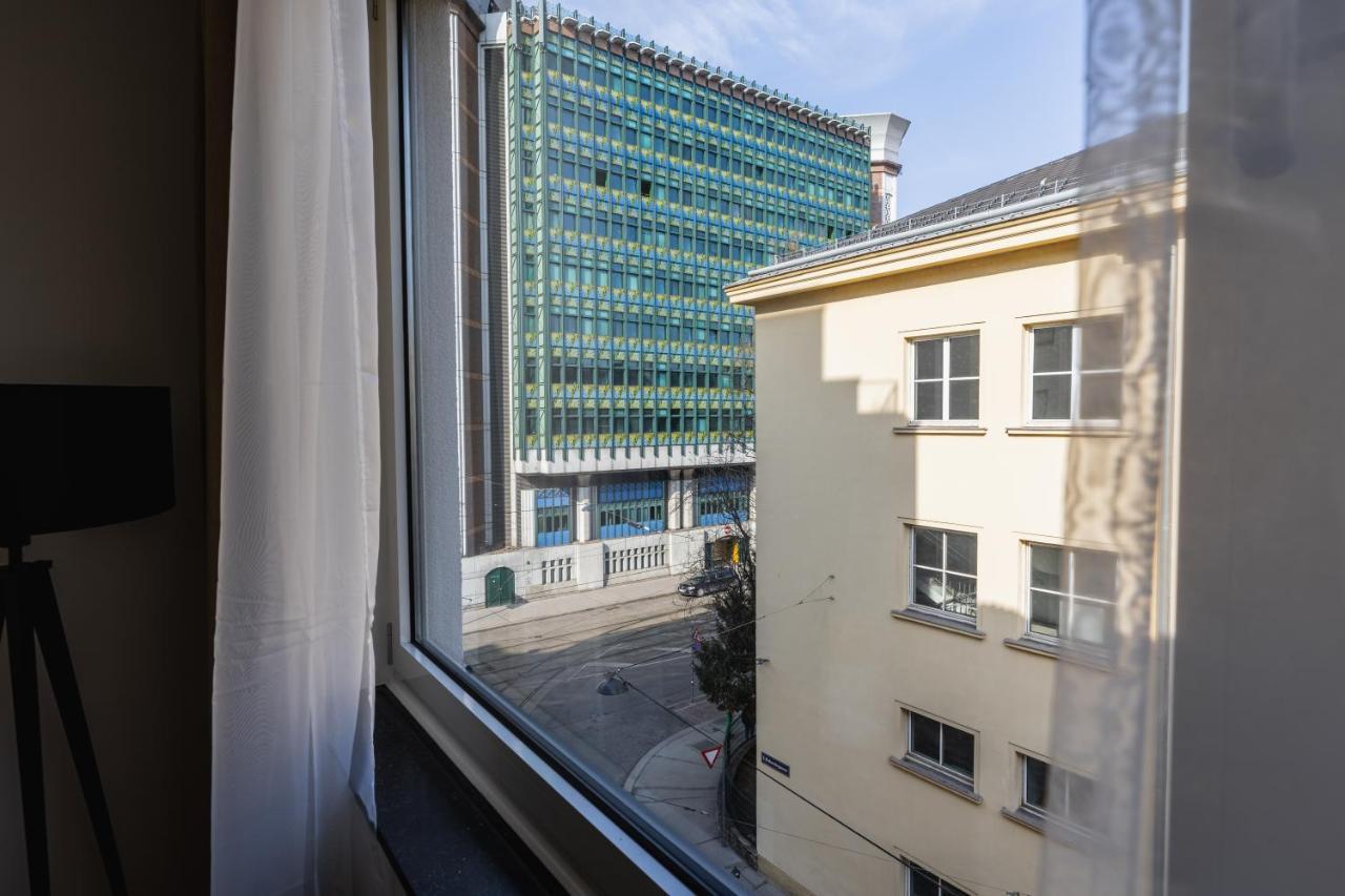 Bright Stylish Apartment With A Huge Terrace In A Top Location Wien Exteriör bild